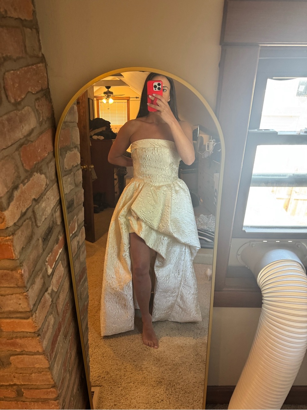 Elliatt Ivory Textured Strapless High-Low Gown - Picture 5 of 5